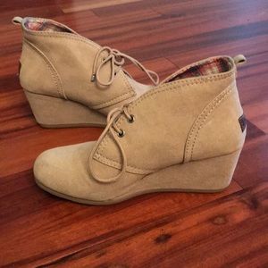 MadLove suede wedge booties size 8